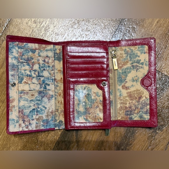 Hobo Continental Leather Wallet - Picture 2 of 7